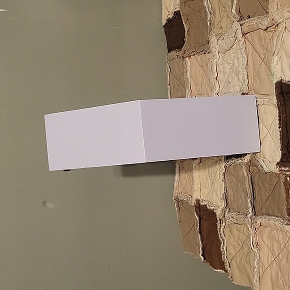 3 tier shelves pink, purple, green - Picture 7 of 13